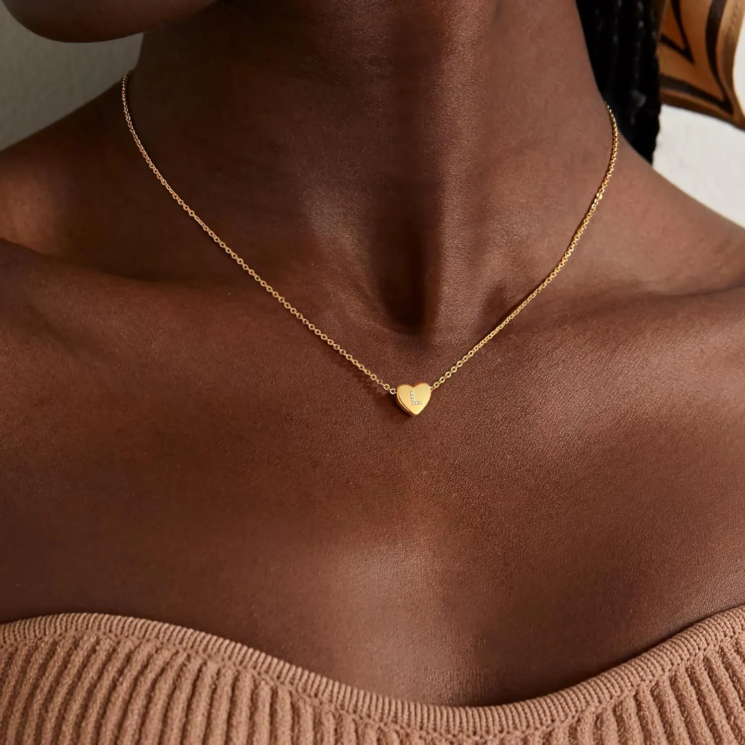 M MOOHAM Initial Heart Necklace for Girls Women, Dainty Cubic Zirconia Initial Heart Pendant Necklace for Women Girls Jewelry Gifts