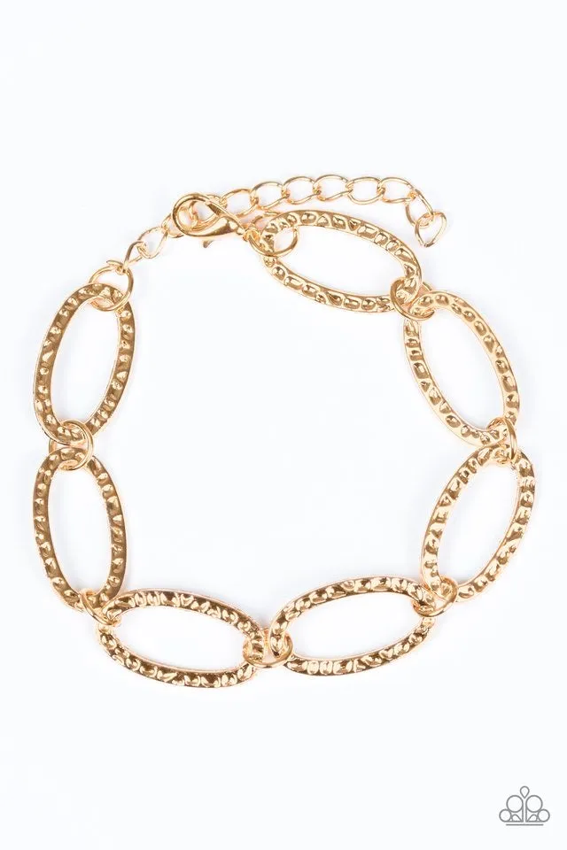 Paparazzi Accessories  - Lion Lair #B311 -Gold Bracelet